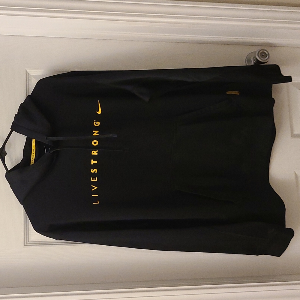 Nike Livestrong Sweatshirt
